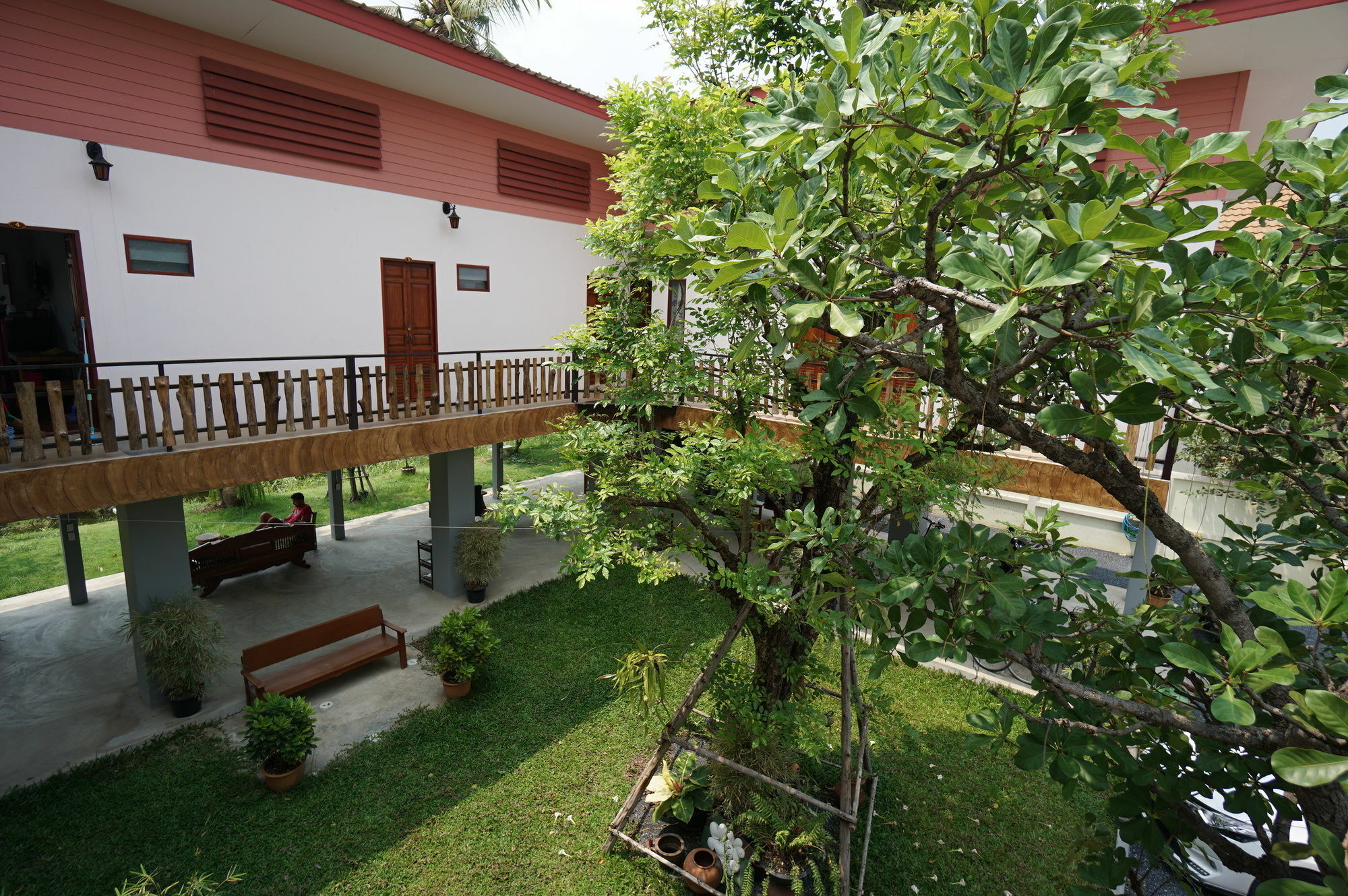 Hotel Ban Klong Srabua Phra Nakhon Si Ayutthaya Zewnętrze zdjęcie